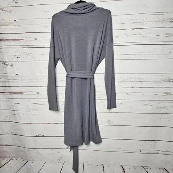 CAbi Cowl Neck Belted Dress Polyester Stretch Medium pullover luxury style soft - Picture 4 of 5